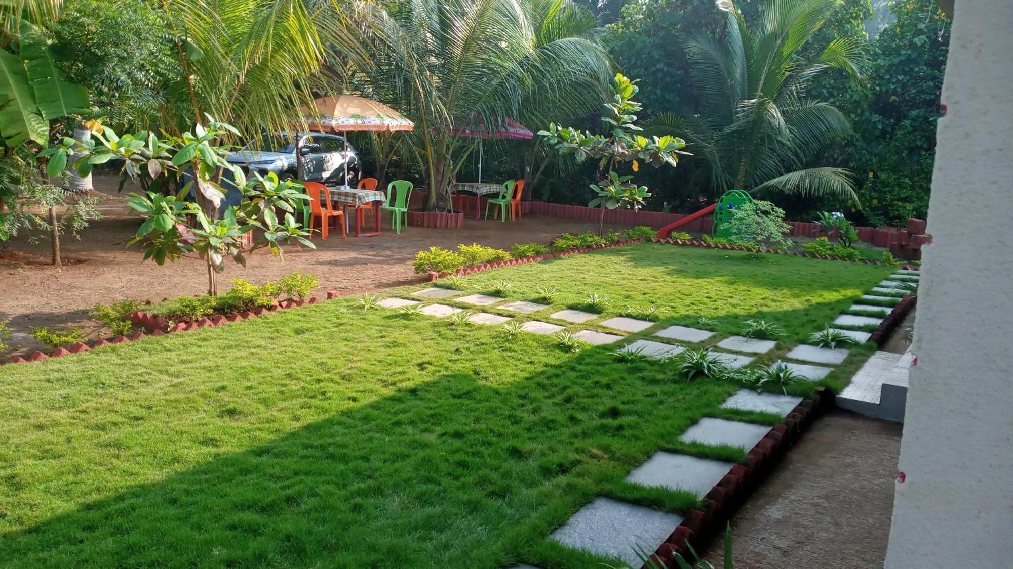 Coconut Village Resort Alibag Bagian luar foto